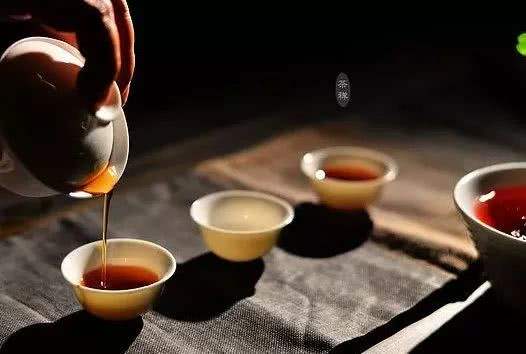 痛风到底能不能喝茶(痛风病人不能喝茶吗) 第1张