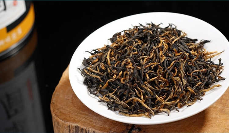 金骏眉茶叶有点苦还能喝吗(金骏眉茶叶有点苦还能喝吗有毒吗) 第1张