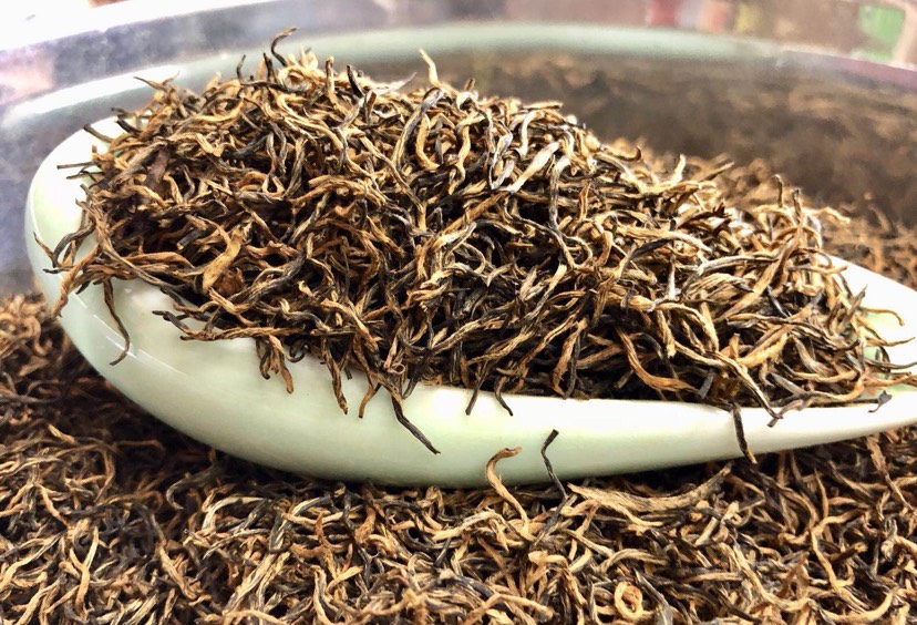 金骏眉茶叶很碎(金骏眉茶叶很碎怎么办) 第1张